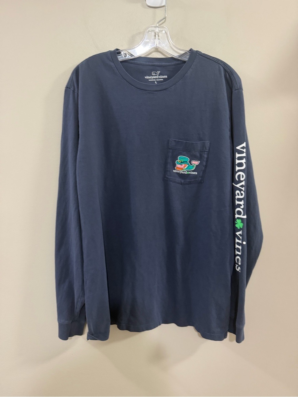 Men's Vineyard Vines Navy Long-Sleeve St Paddy's Day Leprechaun Whale Tee.